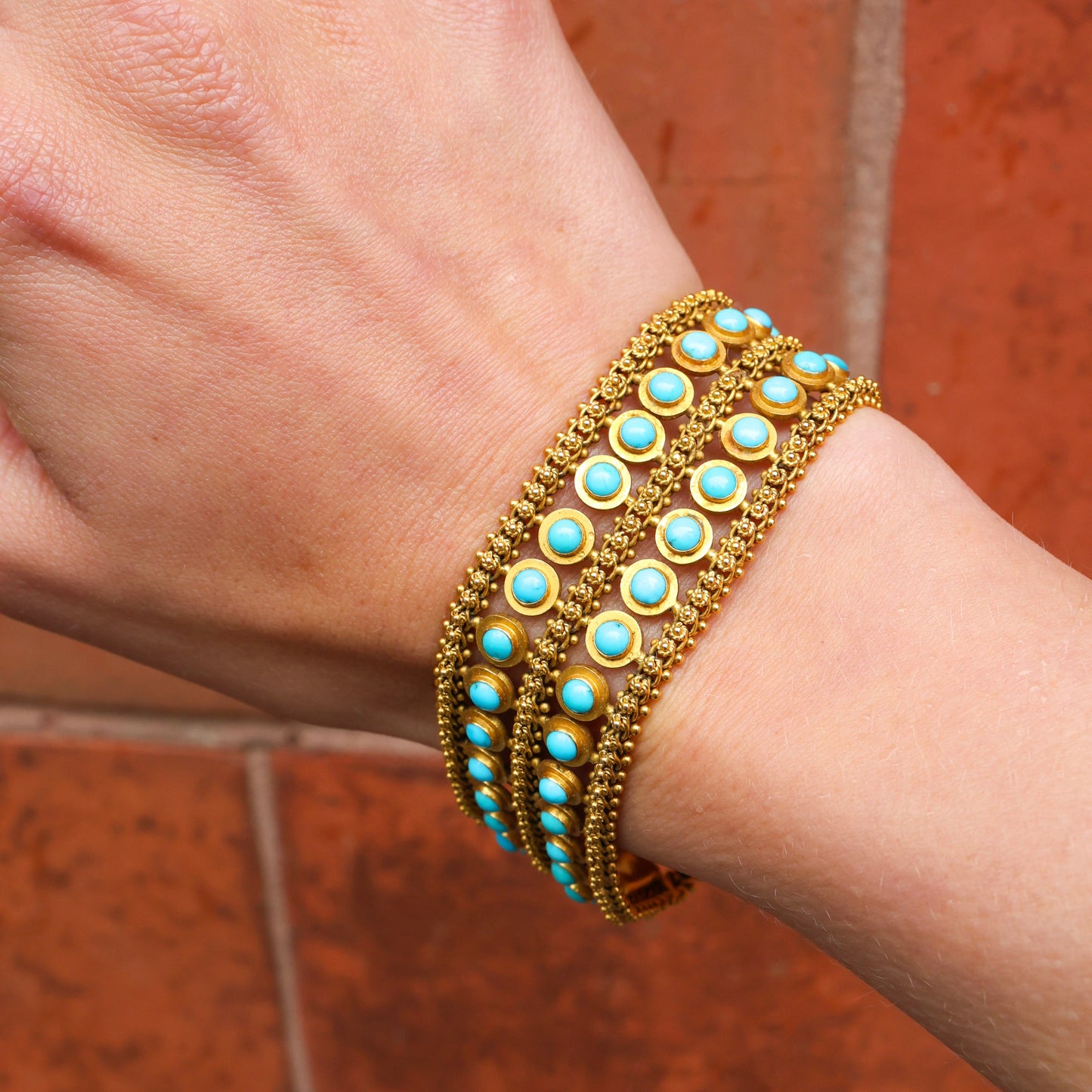 Turquoise gold bracelet