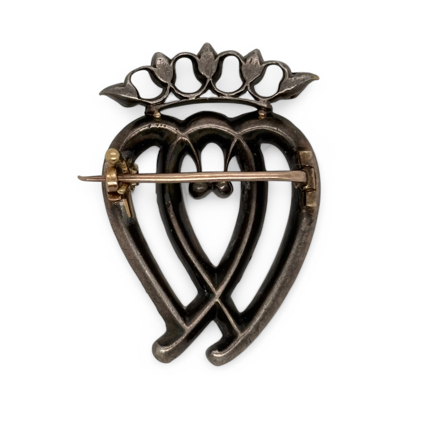 Conjoined hearts with diamonds