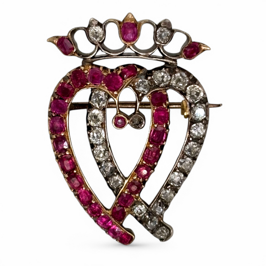 Conjoined hearts with diamonds