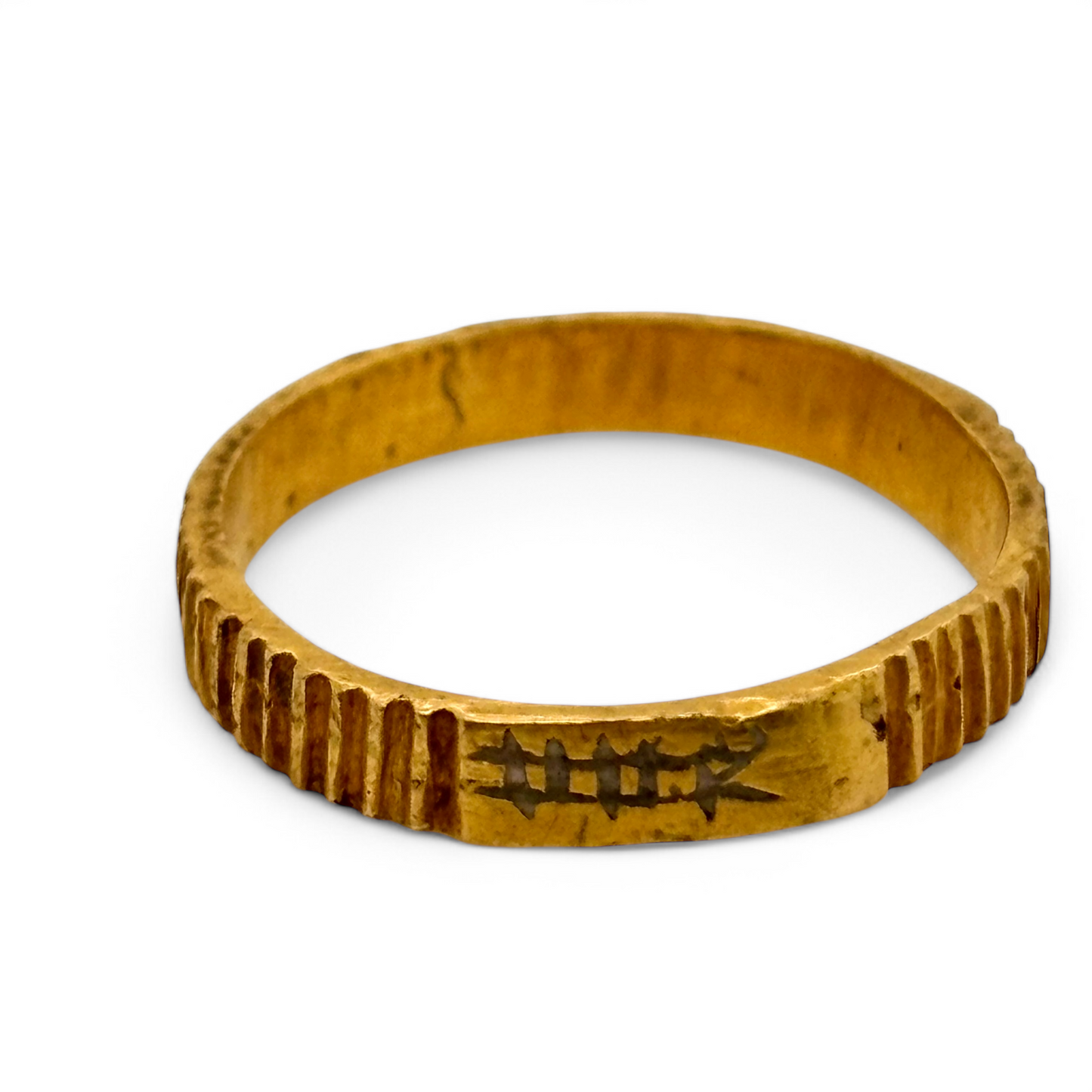 Medieval gold ring