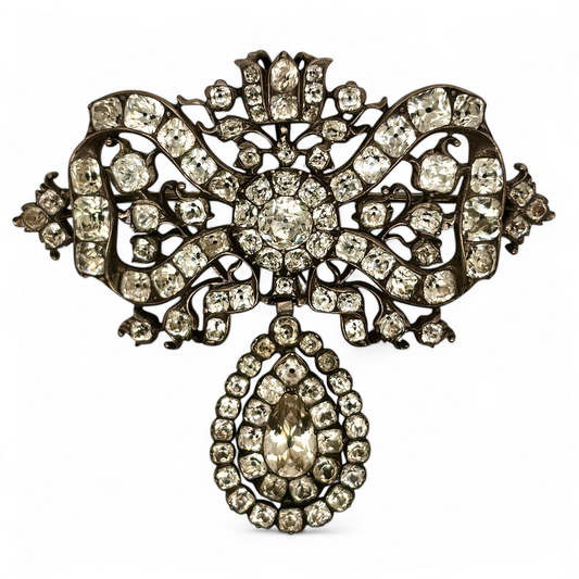 Paste brooch