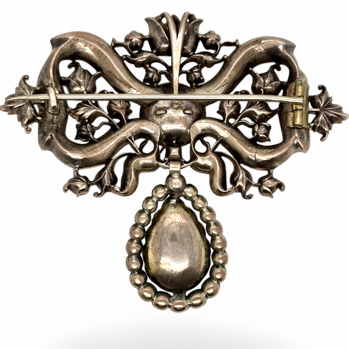 Paste brooch