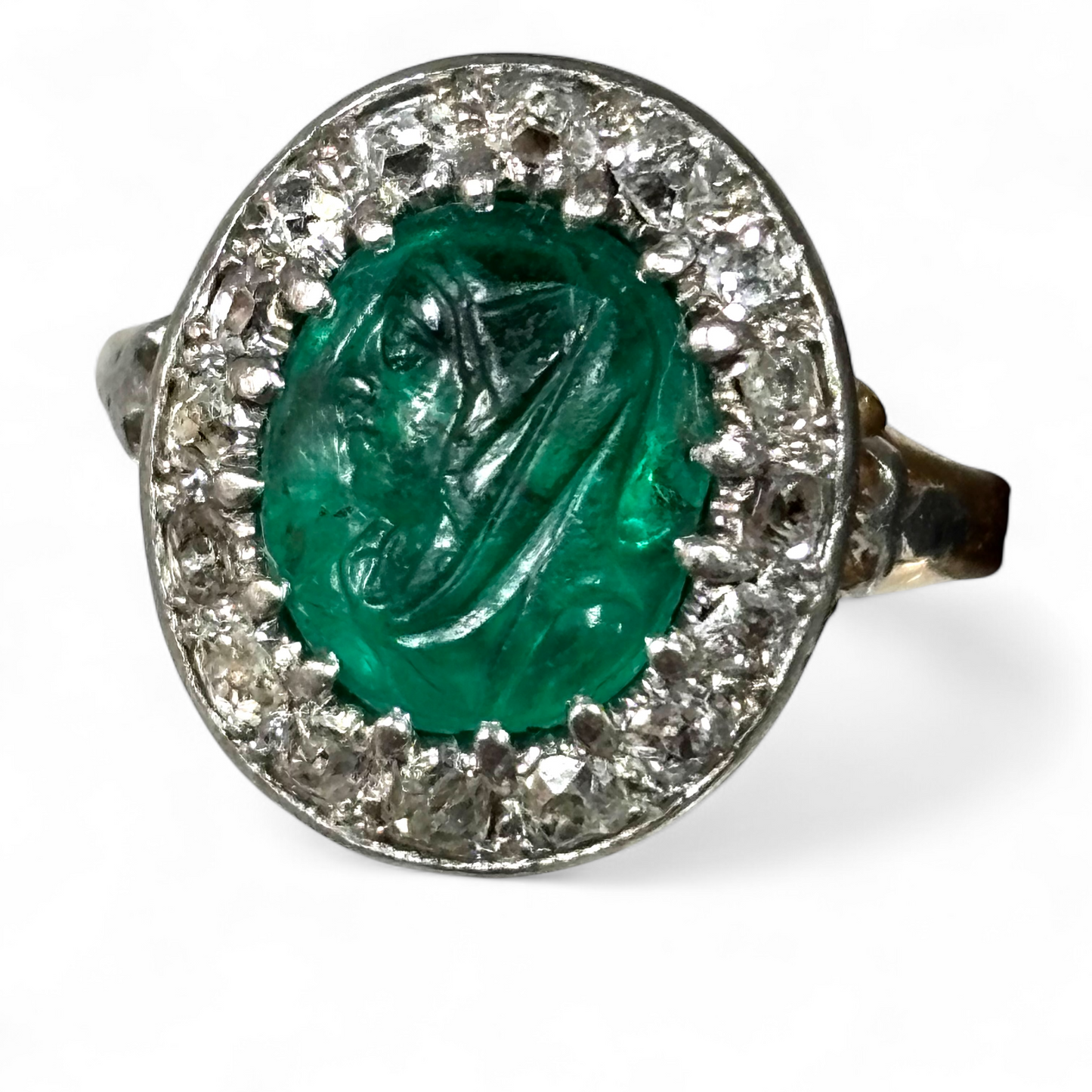 1600 emerald cameo ring
