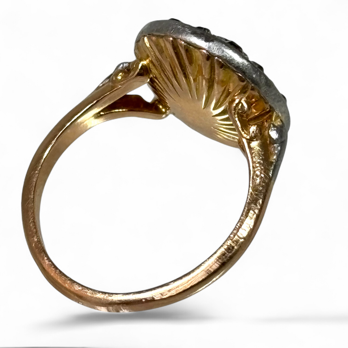 1600 emerald cameo ring