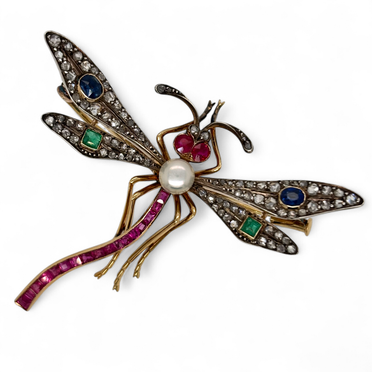 Dragonfly brooch