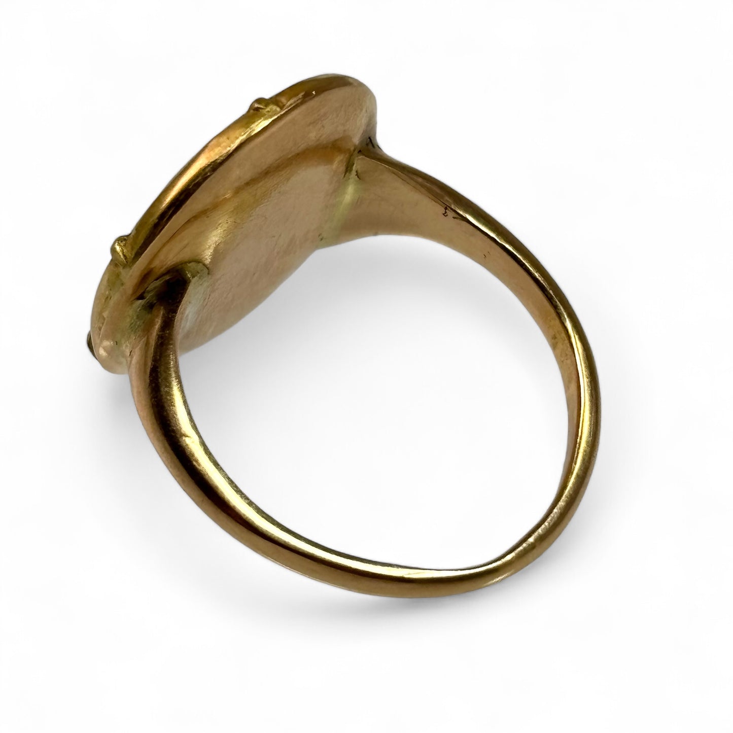 Eighteenth century painted miniature ring