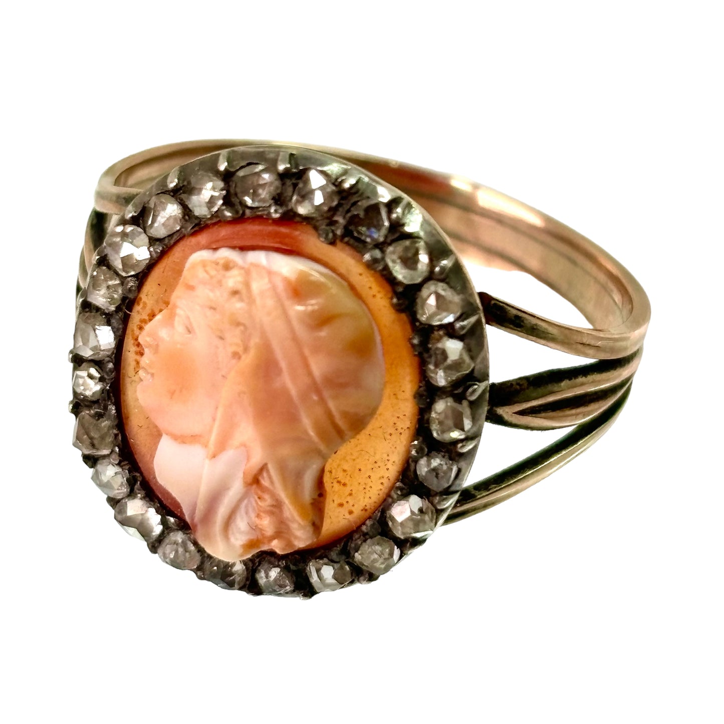 Eighteenth century cameo ring with diamonds