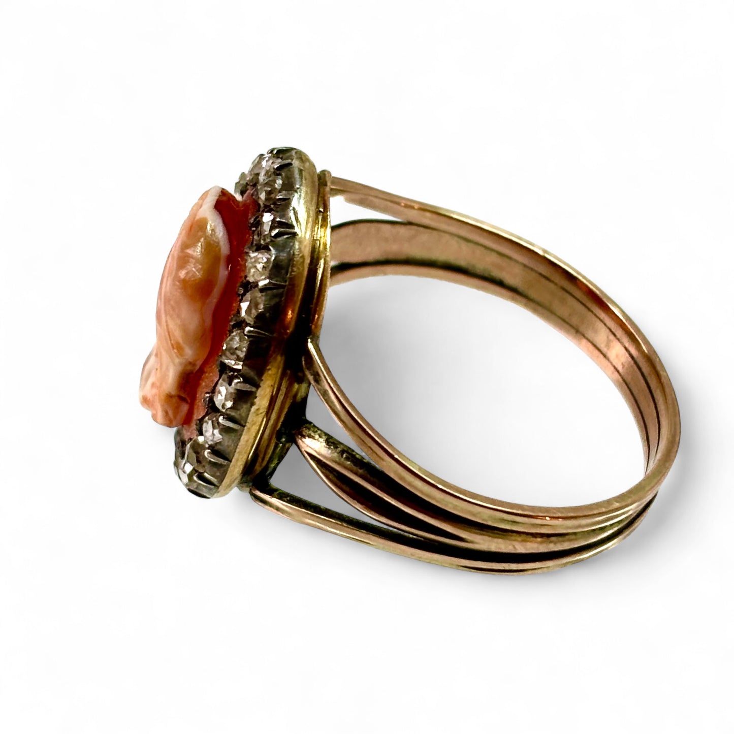Eighteenth century cameo ring with diamonds