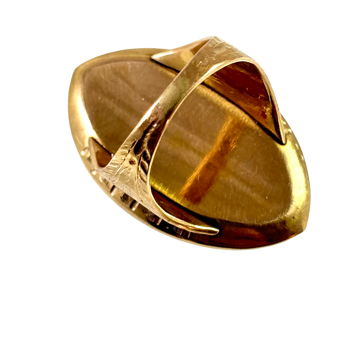 Memorial ring with diamonds