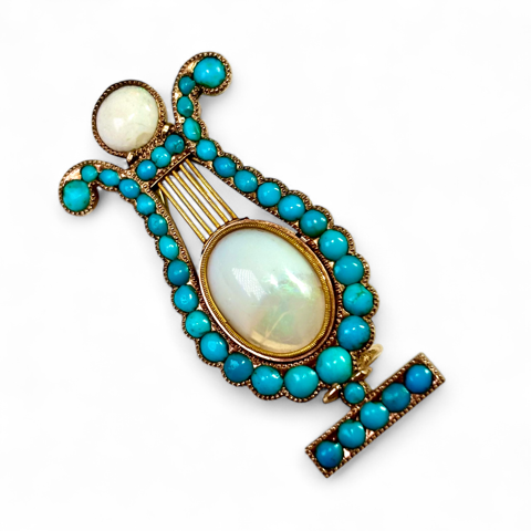 Lyre brooch