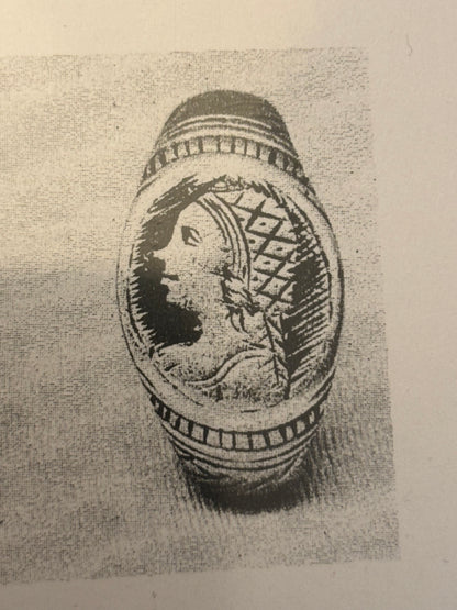 Late fifteenth century silver ring with niello