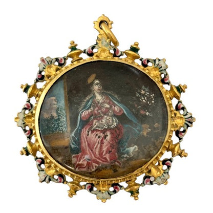 Seventeenth century enamelled gold pendant