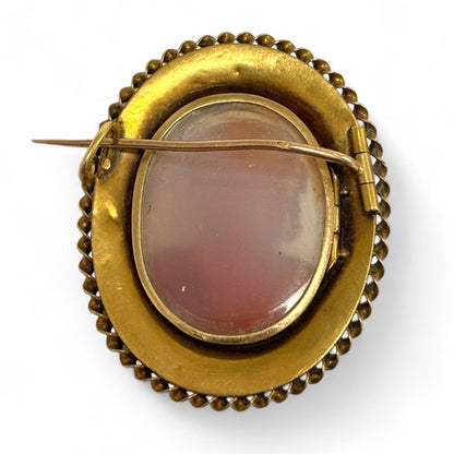 Cameo brooch