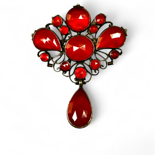 Eighteenth century carnelian brooch/pendant