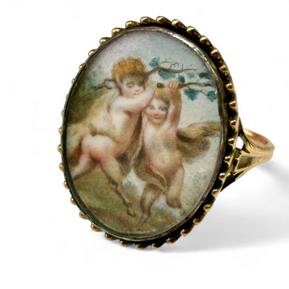 Ring with painted Satyrs