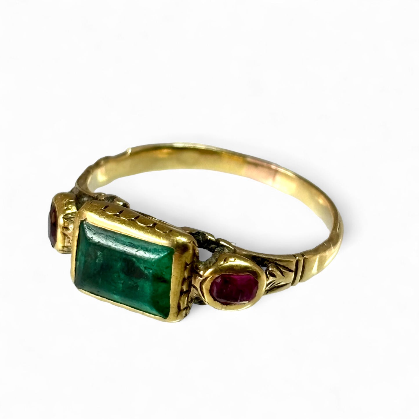 Emerald ring