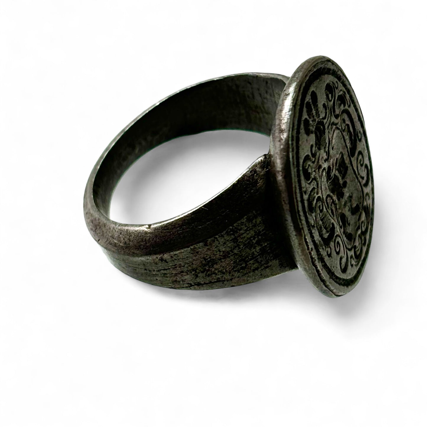 Engraved steel armorial ring