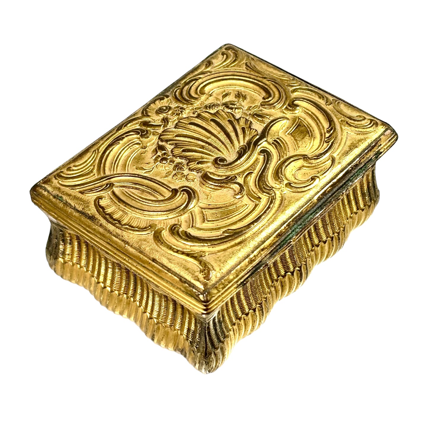 Gilt metal snuff box