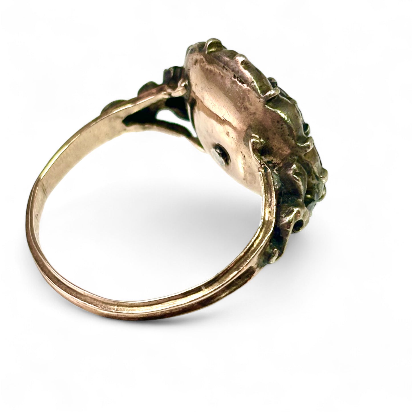 Seventeenth century ring