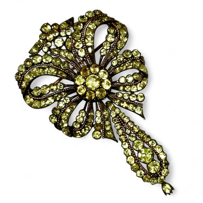 Portuguese chrysolite brooch