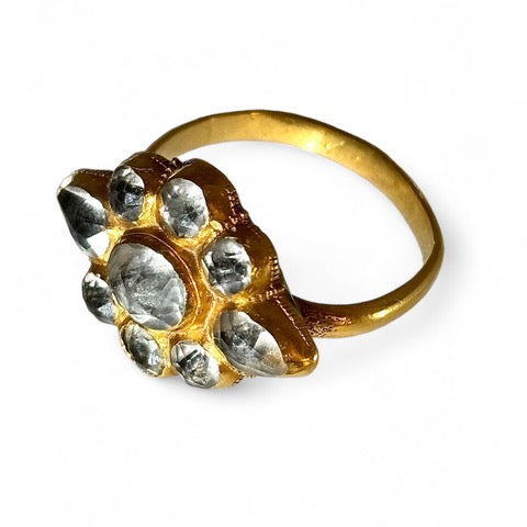 Seventeenth century ring with crystals