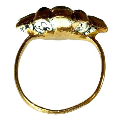 Seventeenth century ring with crystals